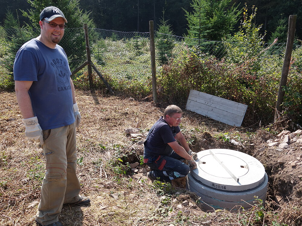 Bild des Baus des neuen Schachtes für den Seismometer