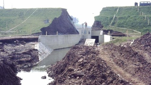 Dammbruch im Ibratal 1977